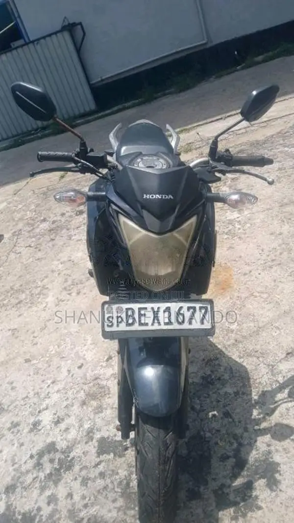 Honda Hornet 2016 Motorbike (Used)
