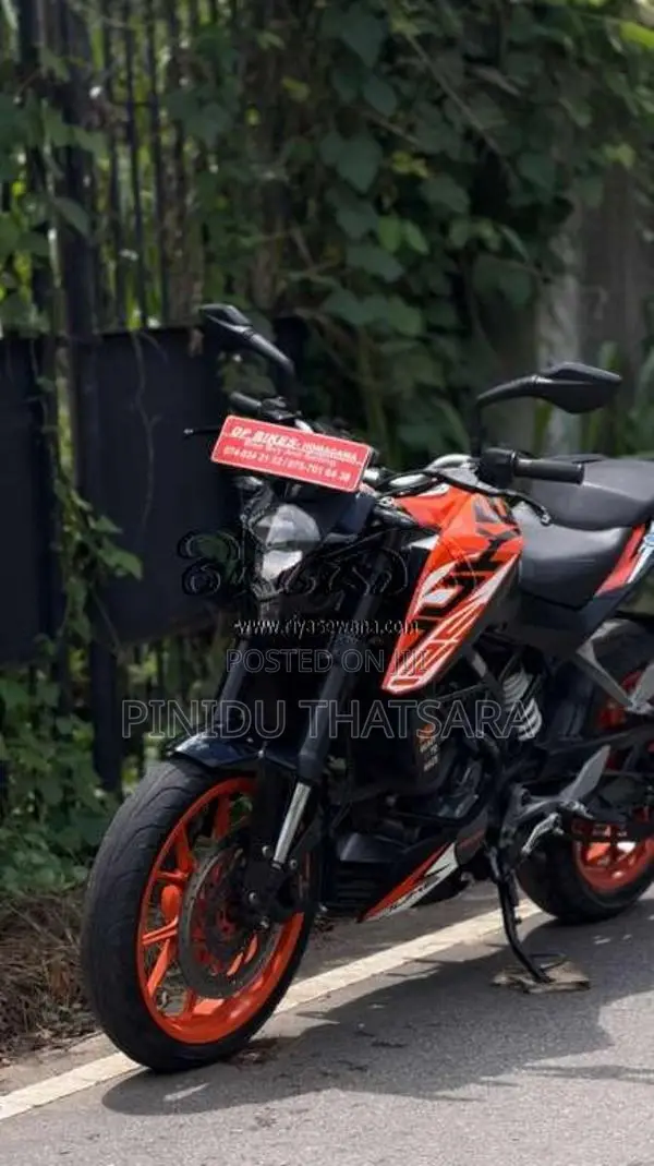 KTM Duke 125 2019 Motorbike (Used)
