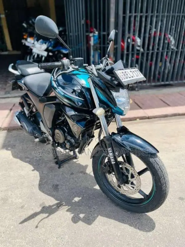 Yamaha FZ-S Version 2.0 2016 Motorbike (Used)
