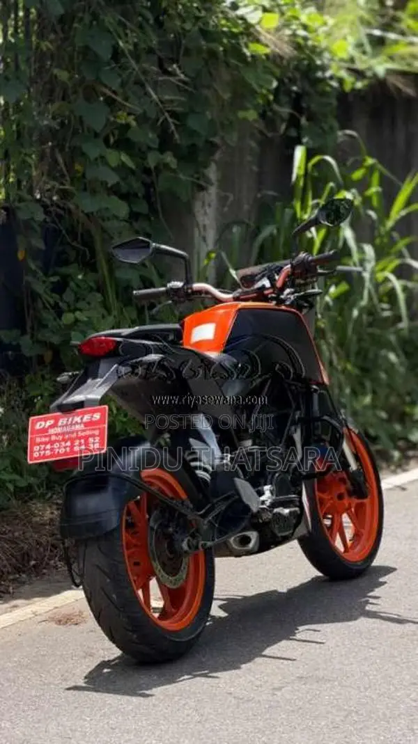 KTM Duke 125 2019 Motorbike (Used)