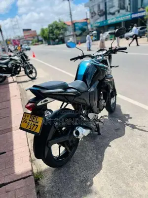 Yamaha FZ-S Version 2.0 2016 Motorbike (Used)