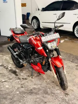 TVS Apache 2017 Motorbike (Used)