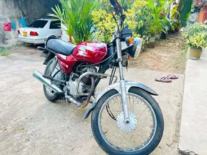 Bajaj Boxer 2009 Motorbike (Used)