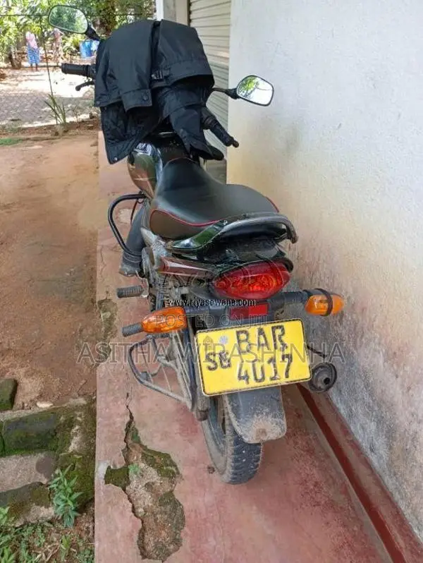 Bajaj Platina 100 2013 Motorbike (Used)