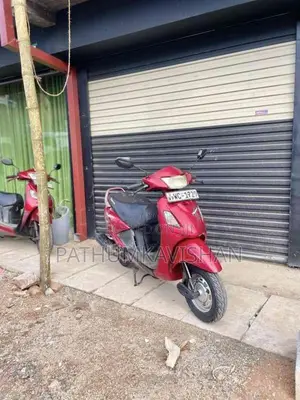 Hero Pleasure 2011 Motorbike (Used)