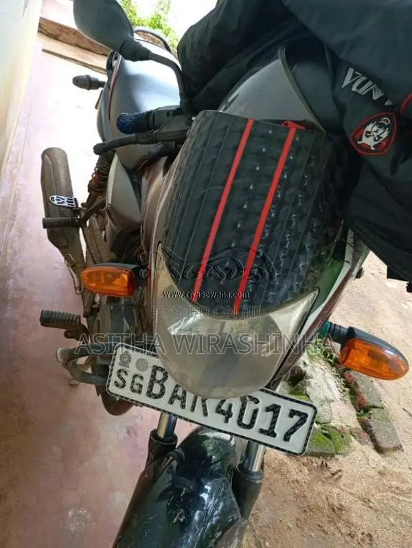 Bajaj Platina 100 2013 Motorbike (Used)