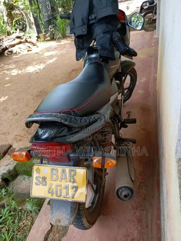 Bajaj Platina 100 2013 Motorbike (Used)