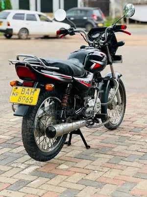 Bajaj CT-100 2013 Motorbike (Used)