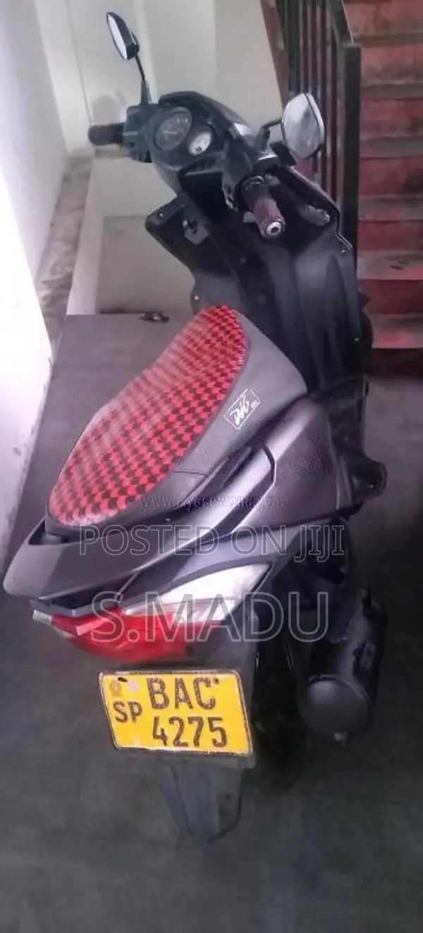 Honda Dio 2013 Motorbike (Used)