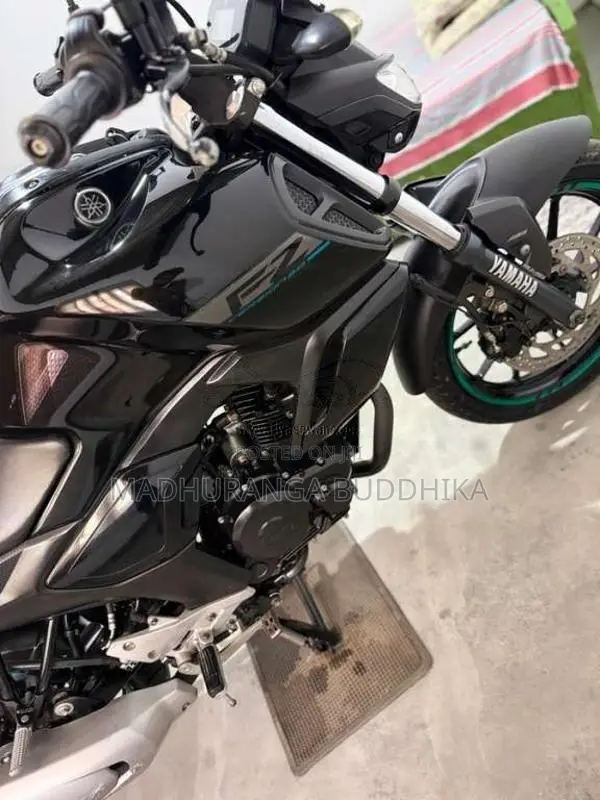 Yamaha FZ 2019 Motorbike (Used)