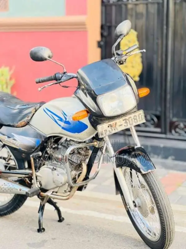 TVS Metro 2004 Motorbike (Used)
