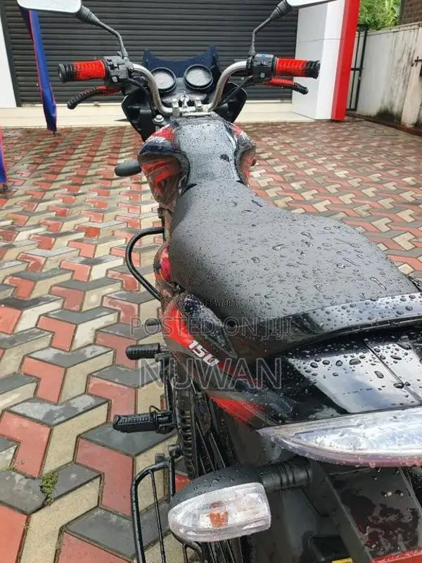 Bajaj Discover 150 2011 Motorbike (Used)
