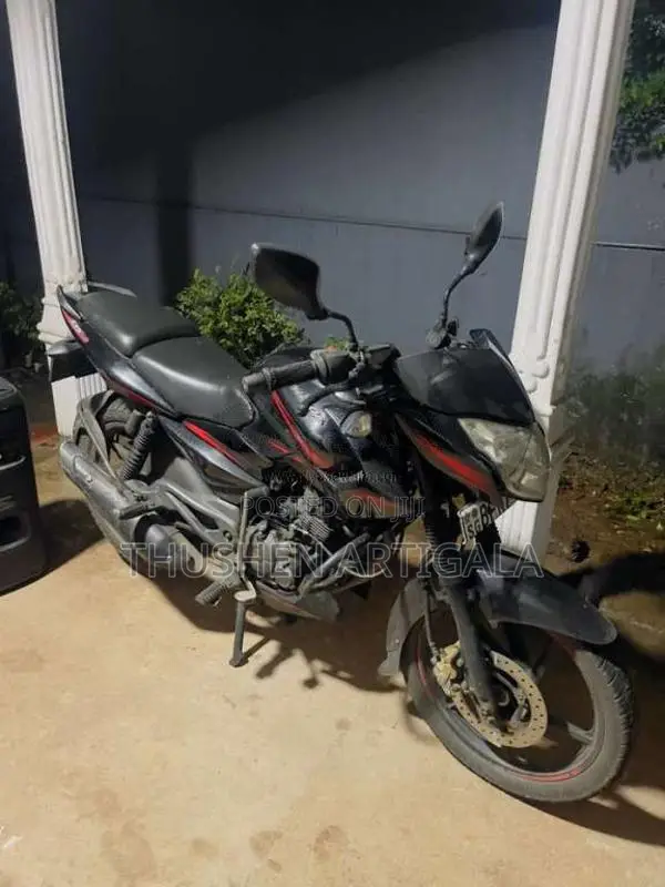 Bajaj Pulsar 2017 Motorbike (Used)