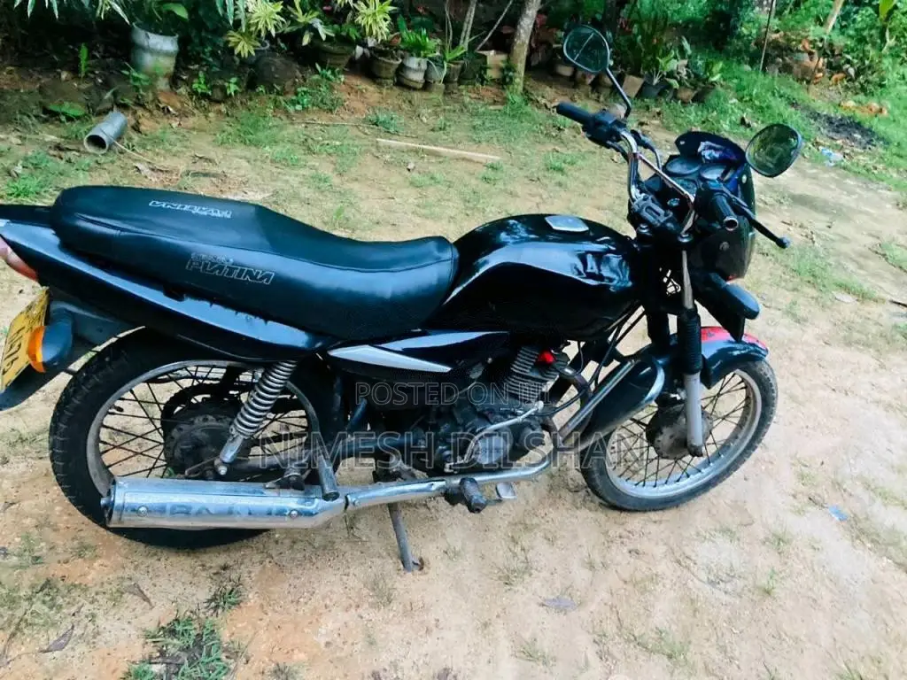 Bajaj Caliber 2004 Motorbike (Used)