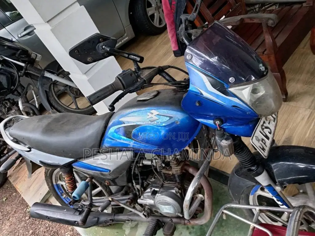Bajaj Platina 2010 Motorbike (Used)
