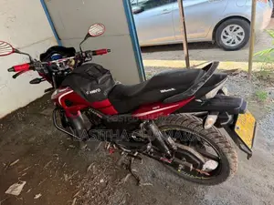 Hero Hunk 2018 Motorbike (Used)