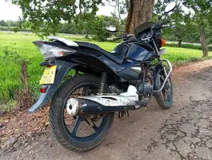 Hero-Honda CBZ 2006 Motorbike (Used)