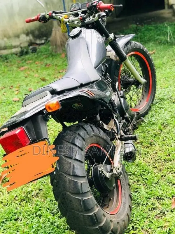 Yamaha TW 2015 Motorbike (Used)