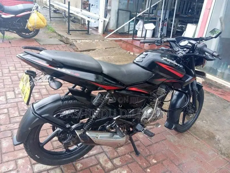Bajaj Pulsar 135 2011 Motorbike (Used)