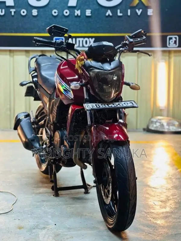 Yamaha FZ 2015 Motorbike (Used)