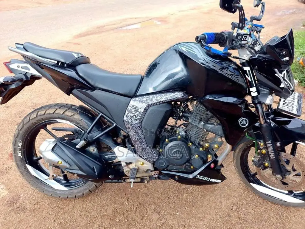 Yamaha FZ 2018 Motorbike (Used)