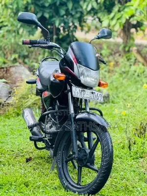 Bajaj Platina 2011 Motorbike (Used)