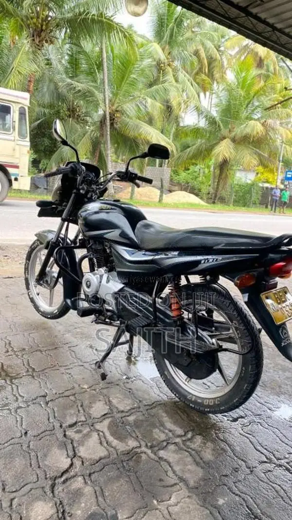 Bajaj Platina 2016 Motorbike (Used)
