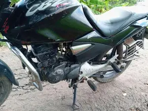 Hero-Honda CBZ 2006 Motorbike (Used)