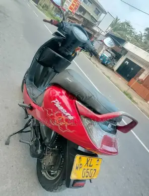 Hero Pleasure 2012 Motorbike (Used)