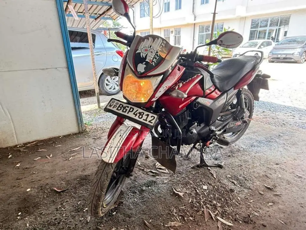 Hero Hunk 2018 Motorbike (Used)
