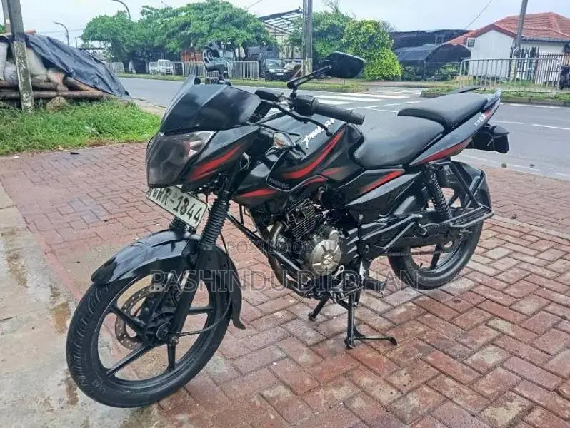 Bajaj Pulsar 135 2011 Motorbike (Used)