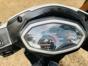 Hero Pleasure 2015 Motorbike (Used)