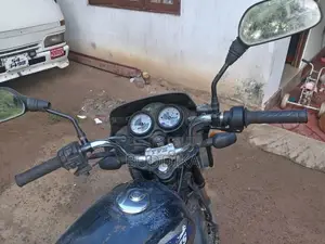 TVS Victor Gl 2006 Motorbike (Used)
