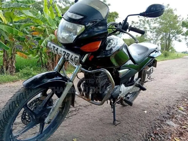 Hero-Honda CBZ 2006 Motorbike (Used)