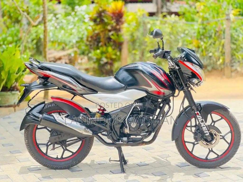 Bajaj Discover 2016 Motorbike (Used)