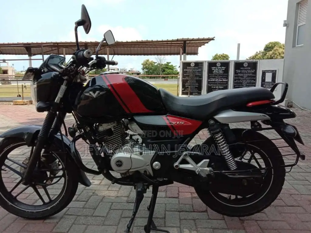 Bajaj V15 2016 Motorbike (Used)