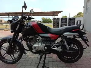 Bajaj V15 2016 Motorbike (Used)