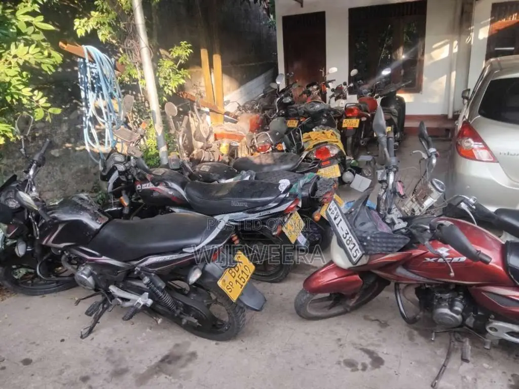 Bajaj Pulsar 2013 Motorbike (Used)