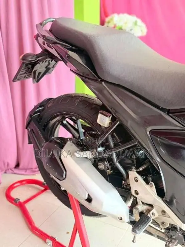 Yamaha FZ 2019 Motorbike (Used)