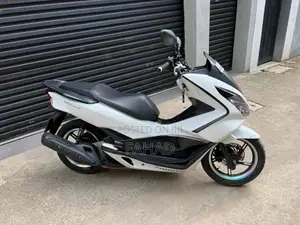 Suzuki Burgman 2018 Motorbike (Used)