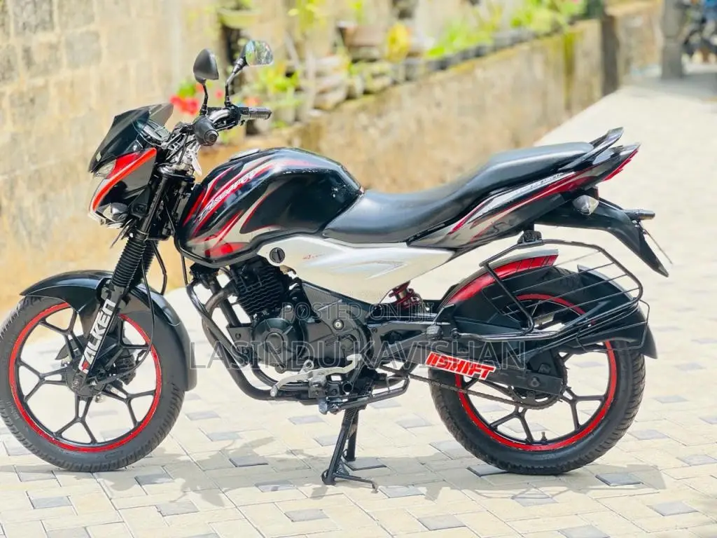 Bajaj Discover 2016 Motorbike (Used)