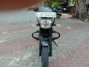 Bajaj V15 2016 Motorbike (Used)