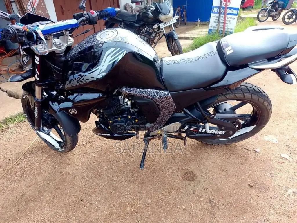 Yamaha FZ 2018 Motorbike (Used)