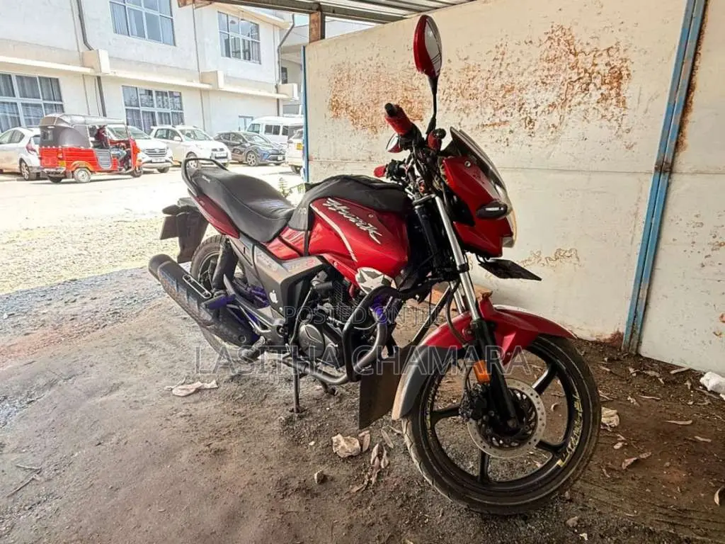 Hero Hunk 2018 Motorbike (Used)
