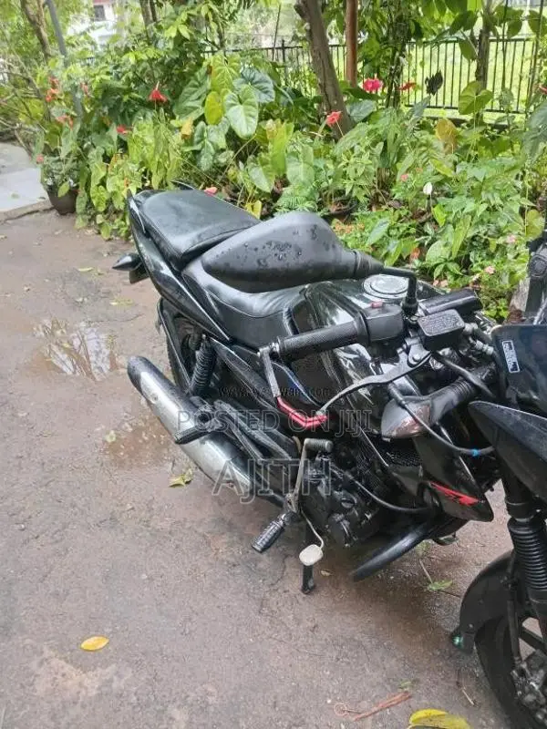Bajaj Pulsar 135 2010 Motorbike (Used)