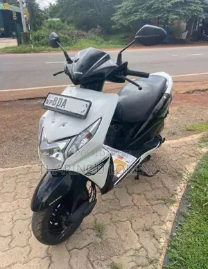 Honda Dio 2015 Motorbike (Used)
