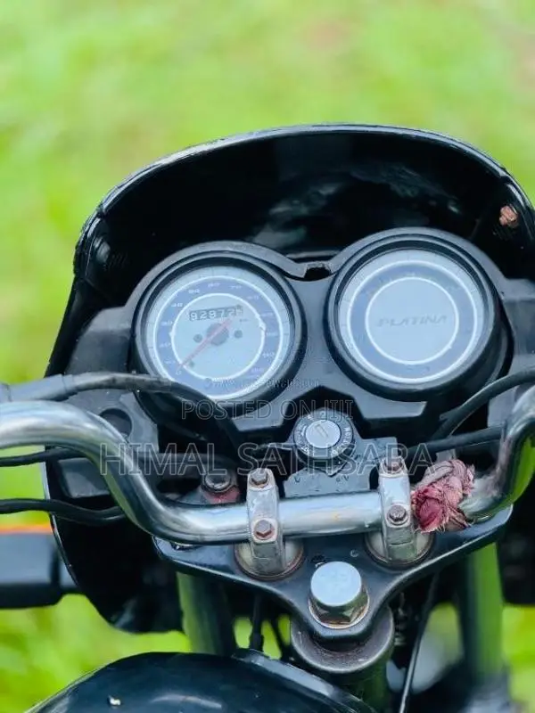 Bajaj Platina 2011 Motorbike (Used)
