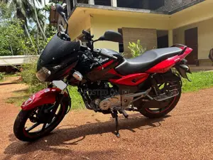 Bajaj Pulsar 2016 Motorbike (Used)