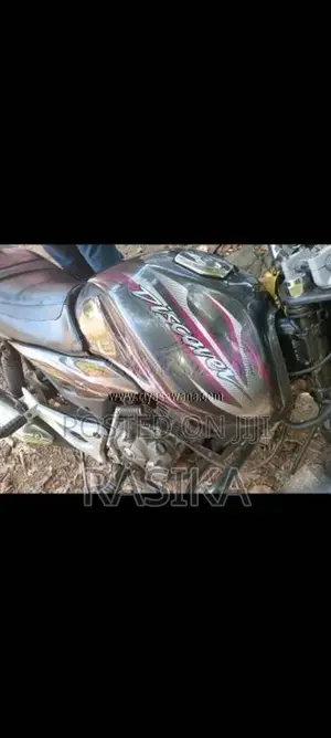 Bajaj Discover 125 2015 Motorbike (Used)
