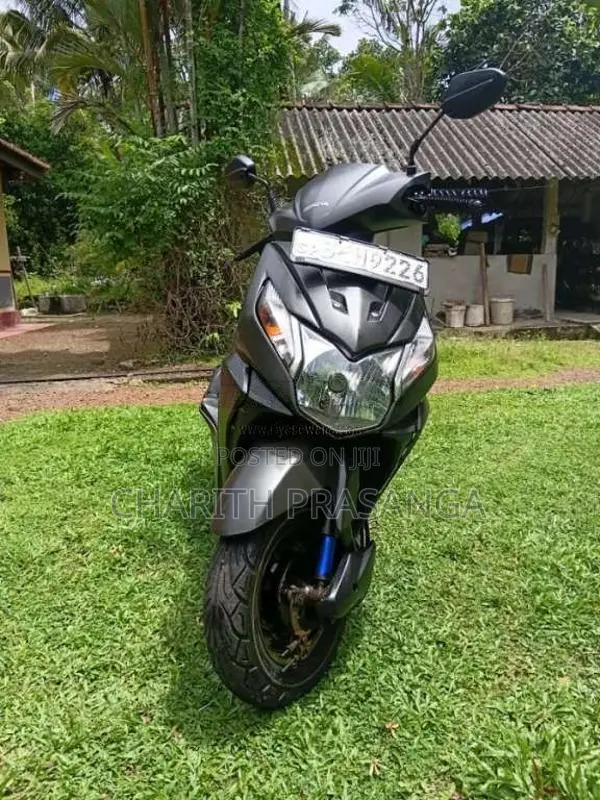 Honda Dio 2016 Motorbike (Used)